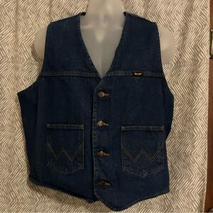 VTG WRANGLER WESTERN DENIM JEAN VEST USA MENS SIZE LARGE